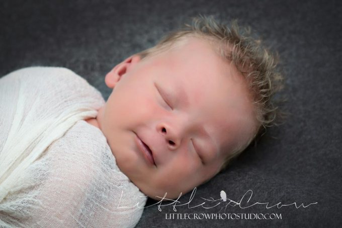 Lukas Newborn Session
